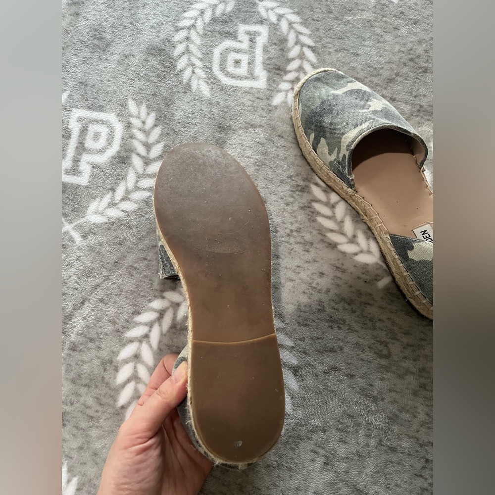 Steve Madden green camouflage linen blend espadrilles - Picture 4 of 6